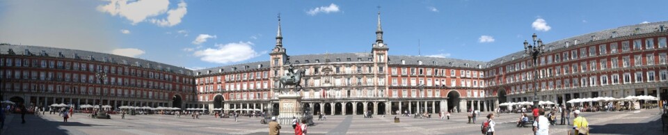 PlazaMayoBarea_1404213325.208.jpg