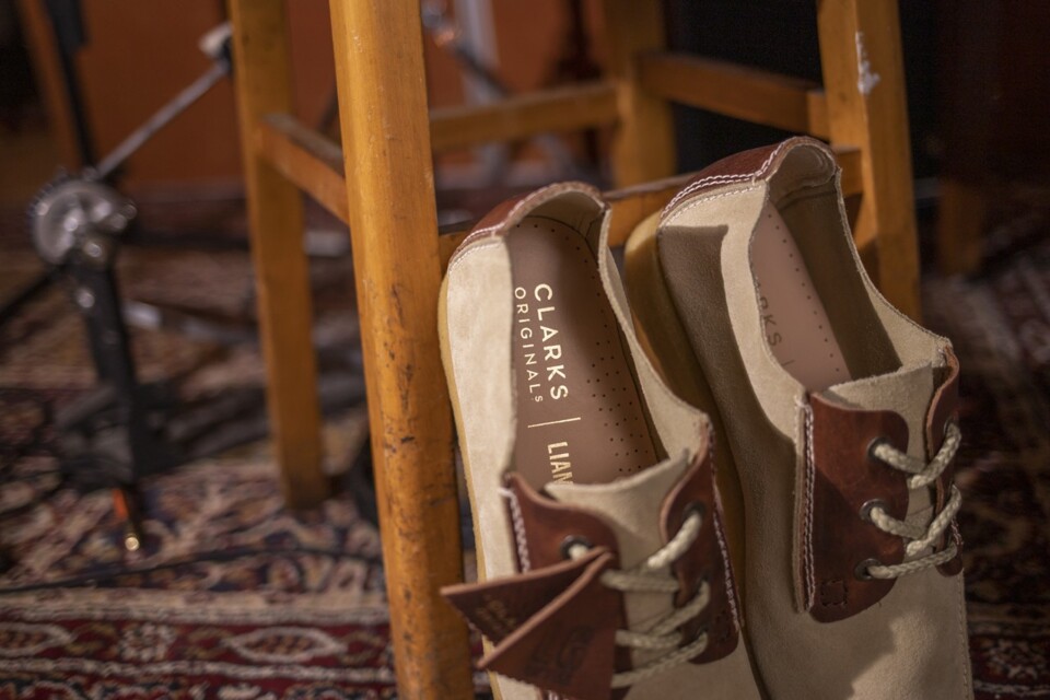 https___hypebeast.com_image_2022_10_liam-gallagher