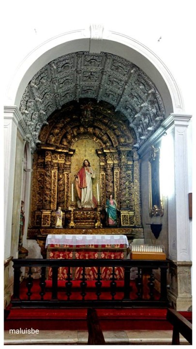 Igreja de S. Bartolomeu. capela lateral do Sagrado