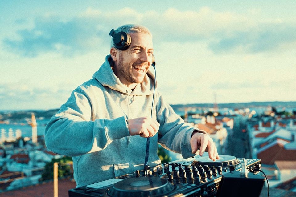 98285799_2871655762952421_9039496347949989888_o.jp