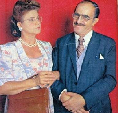 Dona Pombinha e Seu Flô.jpg