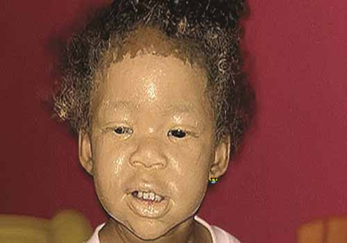 HD Make up de uma criança.jpg
