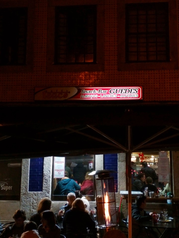 O que comer no Porto: Sande de Pernil com Queijo de Ovelha da Casa Guedes