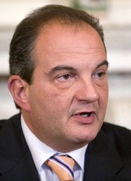 Kostas karamanlis.jpg